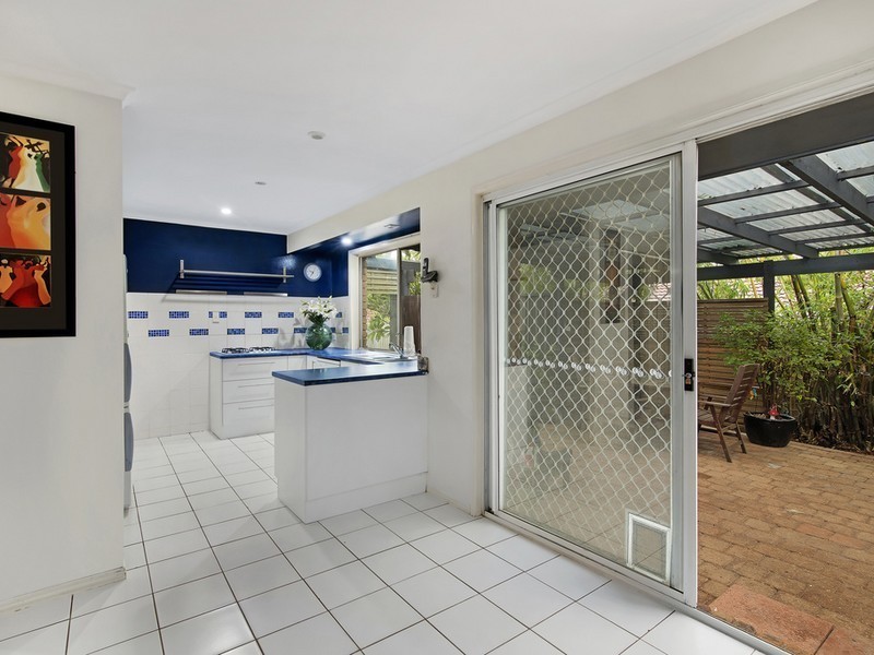 9 Dianella Court, Elanora QLD 4221