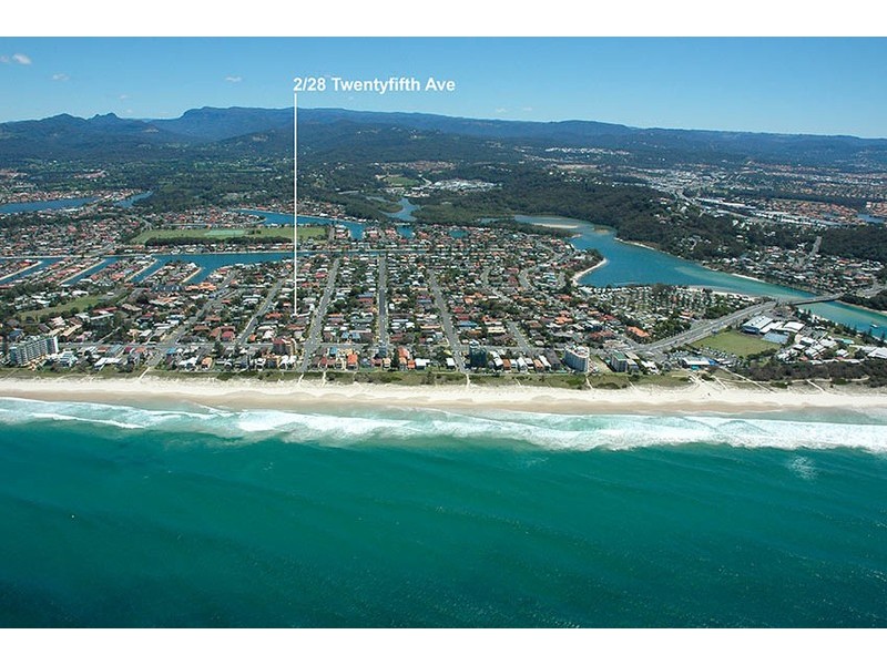 2/28 Twenty Fifth Avenue, Palm Beach QLD 4221