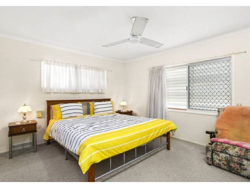 25 Second Avenue, Palm Beach QLD 4221