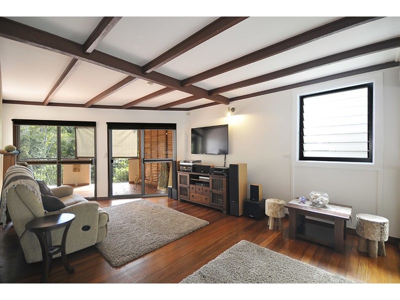 19 Crest Drive, Currumbin QLD 4223