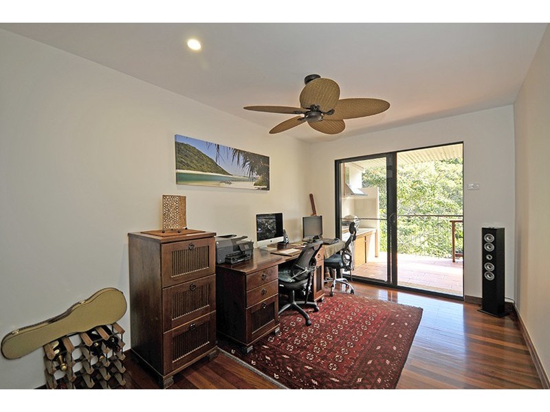 19 Crest Drive, Currumbin QLD 4223