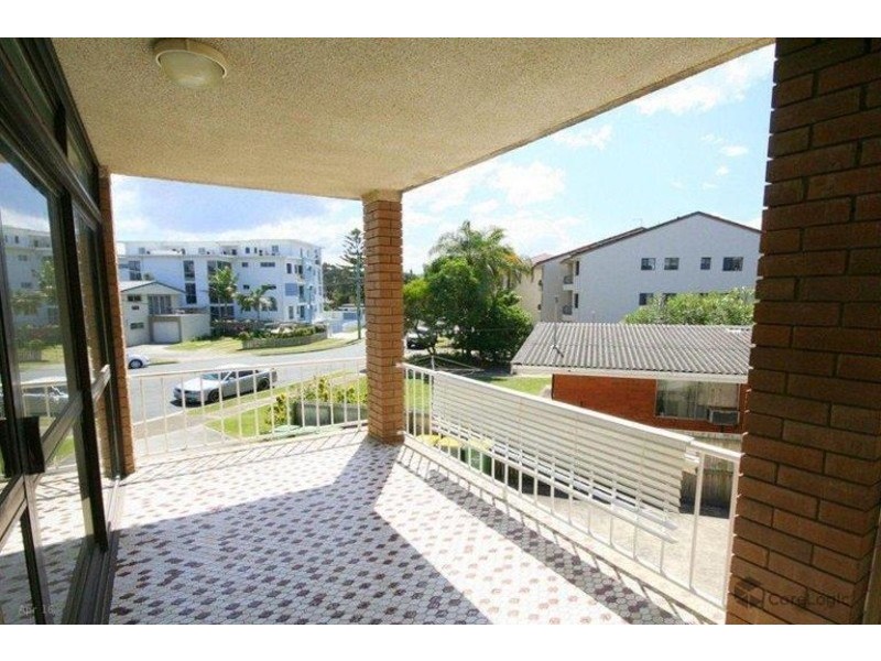 1/7 Nyrang Avenue, Palm Beach QLD 4221