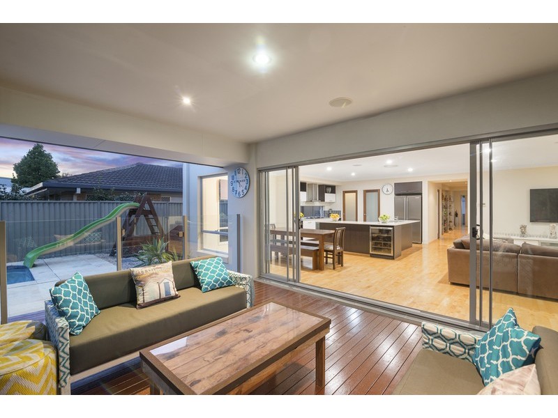 32A Fourteenth Avenue, Palm Beach QLD 4221