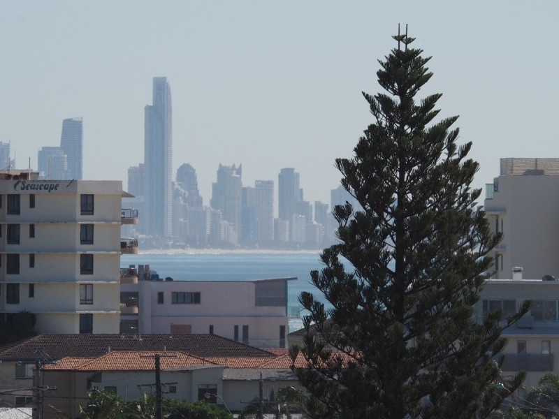 1611/10 Fifth Avenue, Palm Beach QLD 4221