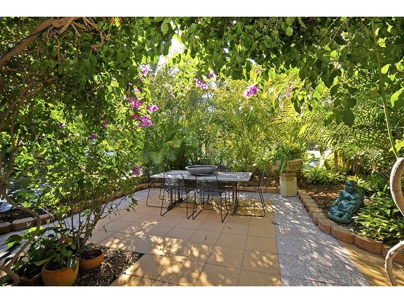 2 Carlyle Drive, Currumbin QLD 4223