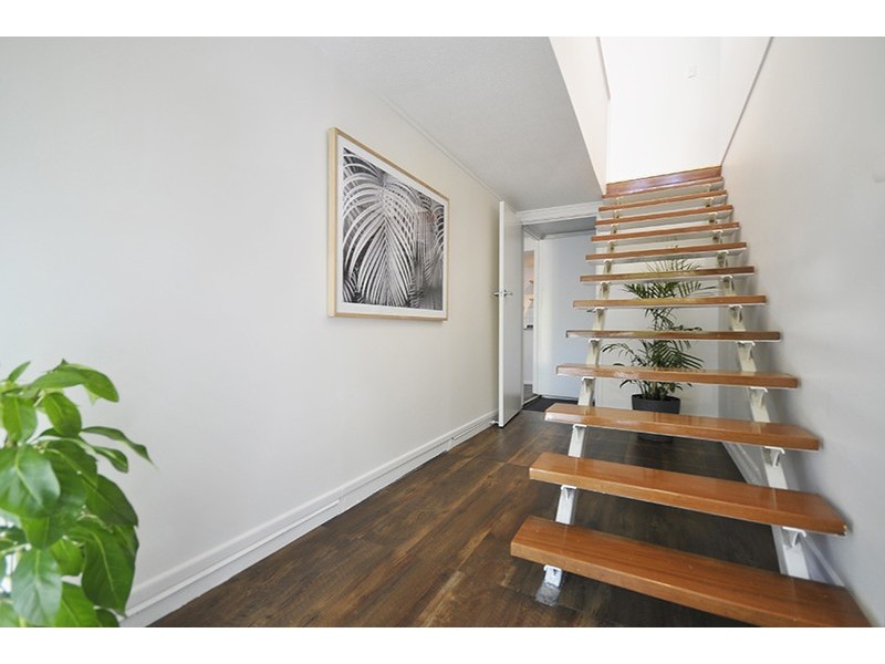 2 Carlyle Drive, Currumbin QLD 4223
