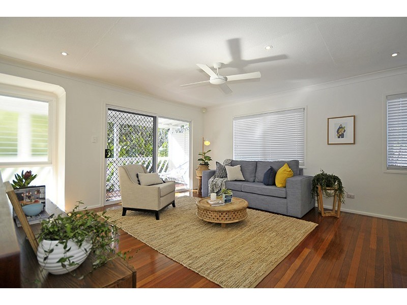 2 Carlyle Drive, Currumbin QLD 4223