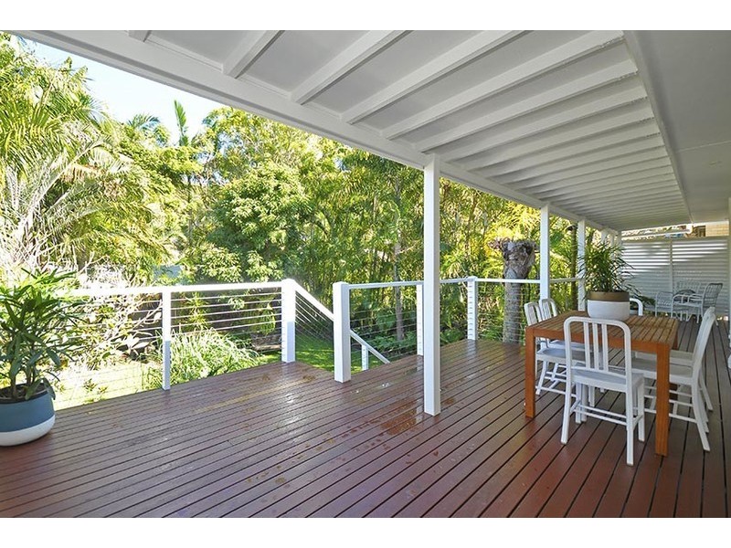 2 Carlyle Drive, Currumbin QLD 4223