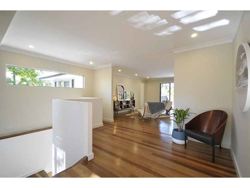 18 Domain Road, Currumbin QLD 4223