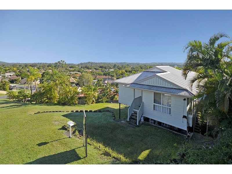 4 Correa Court, Elanora QLD 4221
