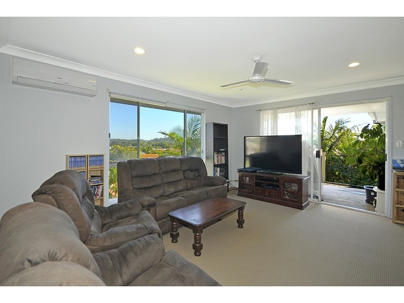 4 Correa Court, Elanora QLD 4221