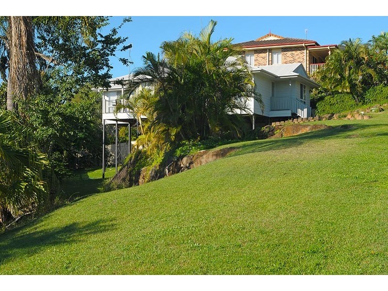 4 Correa Court, Elanora QLD 4221