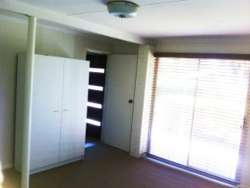 4 Celebes Avenue, Palm Beach QLD 4221