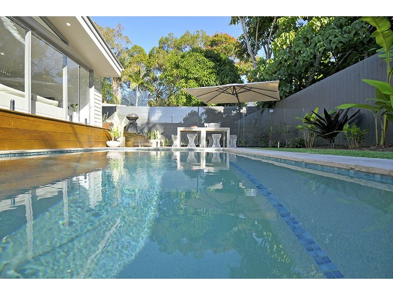 73 Third Avenue, Palm Beach QLD 4221