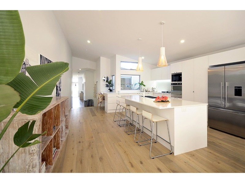 73 Third Avenue, Palm Beach QLD 4221