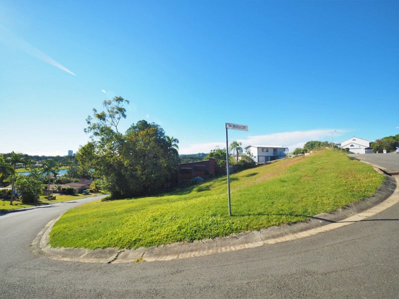 2 Hovea Court, Elanora QLD 4221