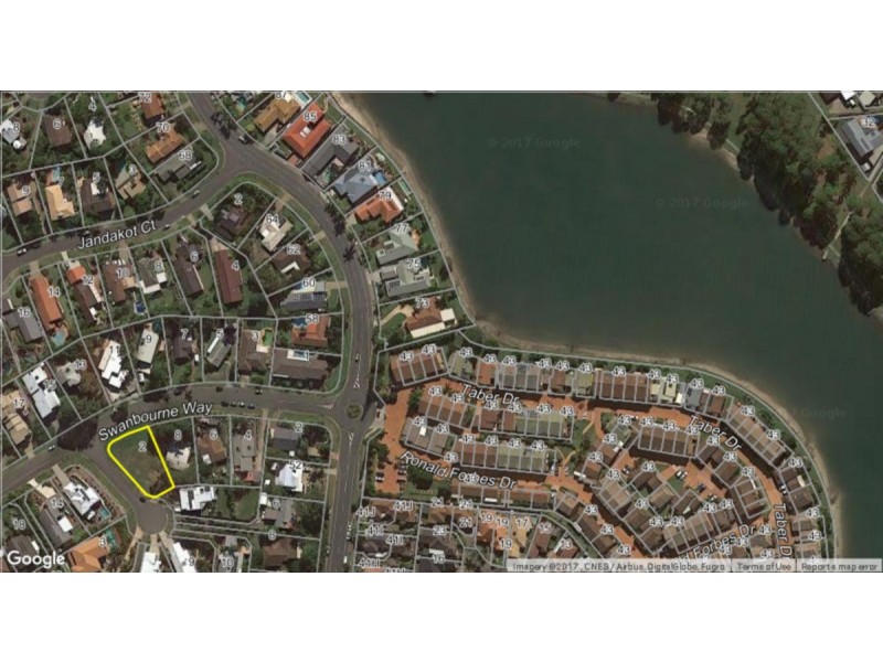 2 Hovea Court, Elanora QLD 4221