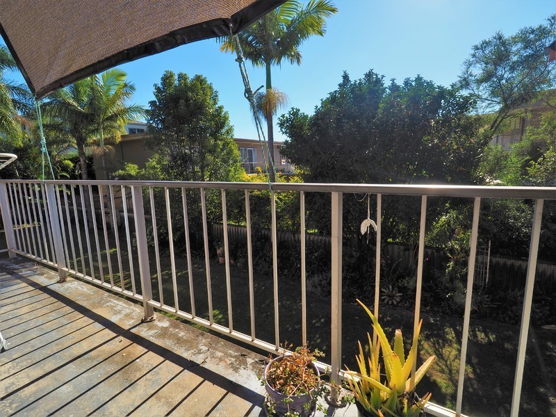 4/56 Sarawak Avenue, Palm Beach QLD 4221