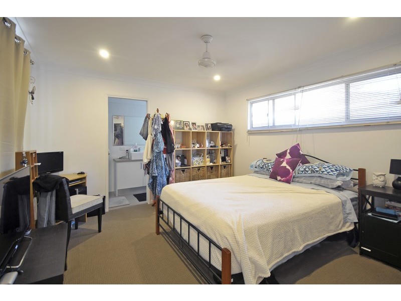 1/129 Tahiti Avenue, Palm Beach QLD 4221