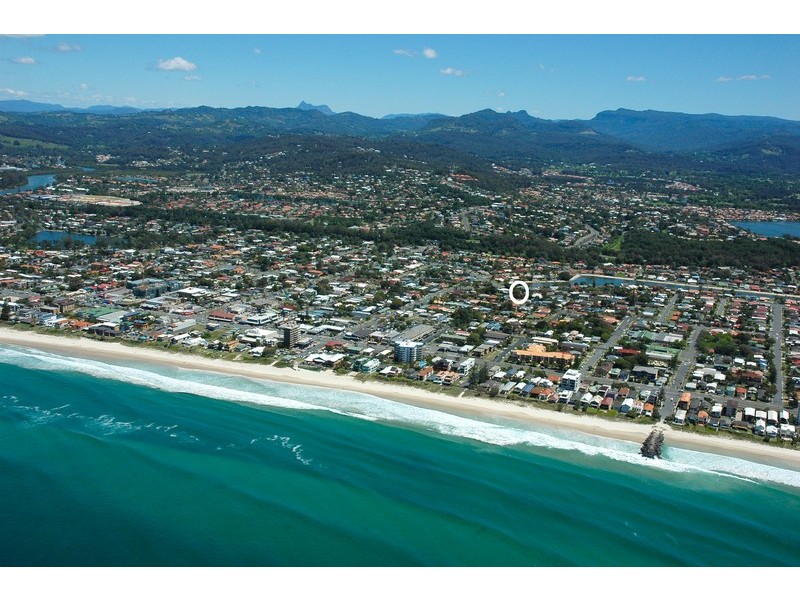 1/129 Tahiti Avenue, Palm Beach QLD 4221