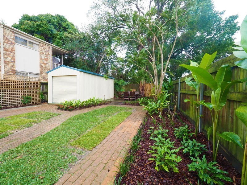 49 Twenty Fifth Avenue, Palm Beach QLD 4221