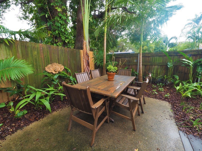 49 Twenty Fifth Avenue, Palm Beach QLD 4221
