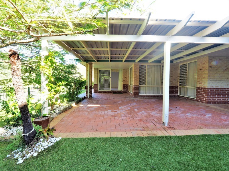 20 Ottelia Street, Elanora QLD 4221