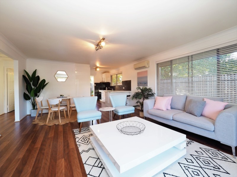 2/35 Milton Avenue, Paradise Point QLD 4216