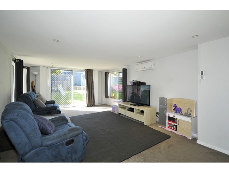 8 Widden Court, Worongary QLD 4213