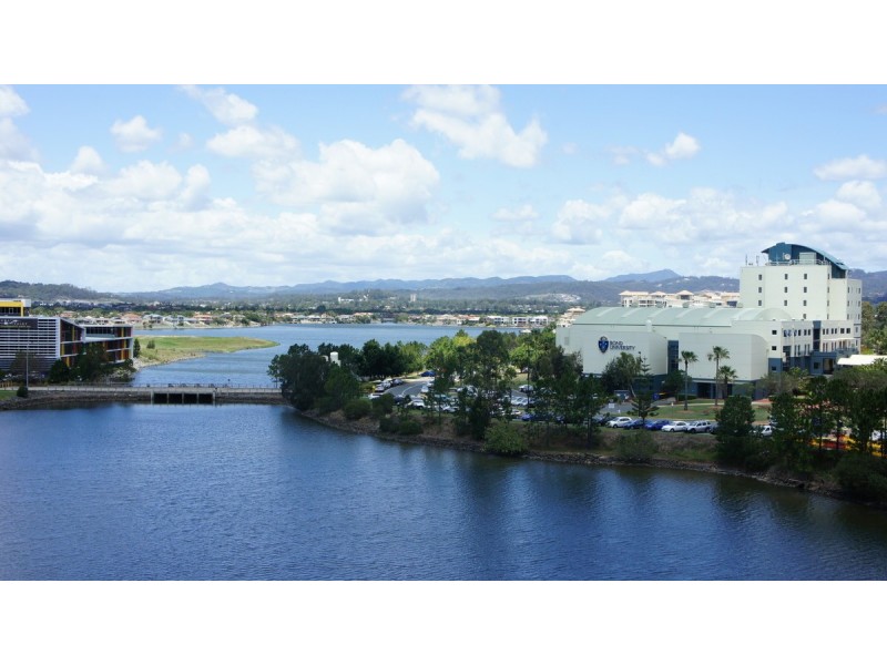 641/25 Lake Orr Drive, Robina QLD 4226