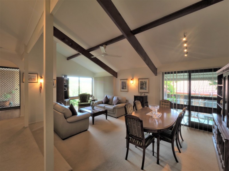 34 Angelica Street, Elanora QLD 4221