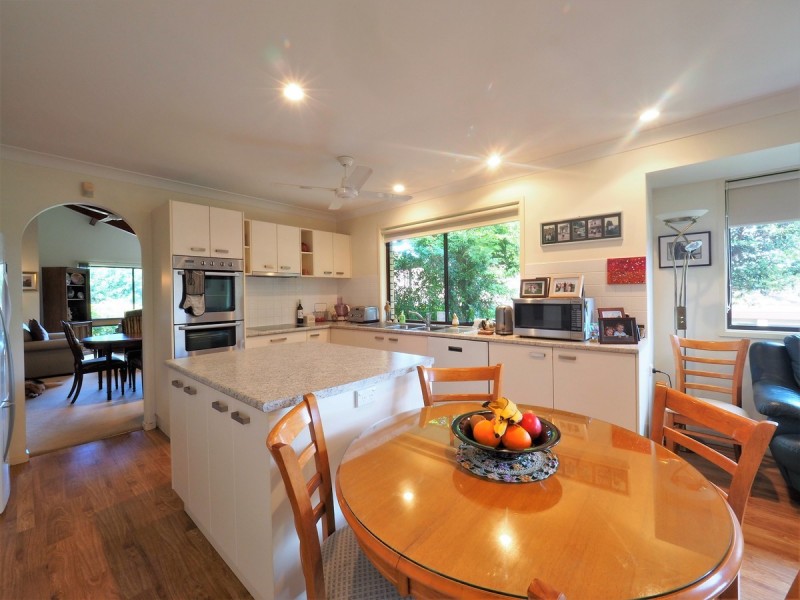 34 Angelica Street, Elanora QLD 4221