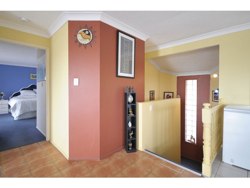 150 K P McGrath Drive, Elanora QLD 4221