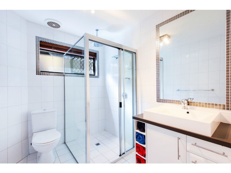 1/11 Alpha Avenue, Currumbin QLD 4223