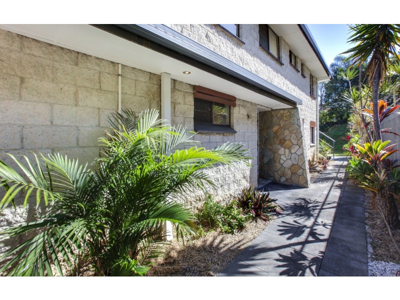 1/11 Alpha Avenue, Currumbin QLD 4223