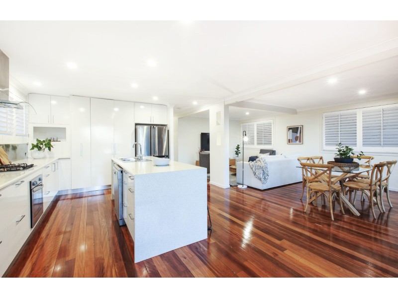 30 Albany Avenue, Currumbin QLD 4223