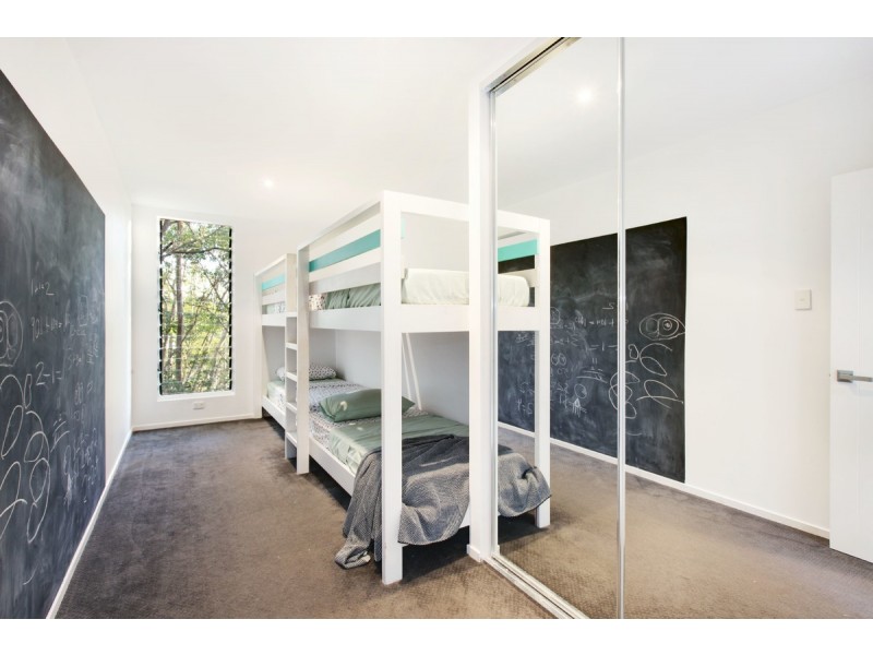 30 Albany Avenue, Currumbin QLD 4223