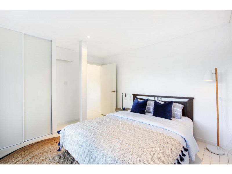30 Albany Avenue, Currumbin QLD 4223
