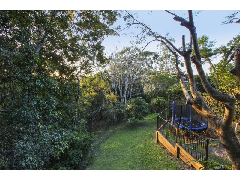 30 Albany Avenue, Currumbin QLD 4223