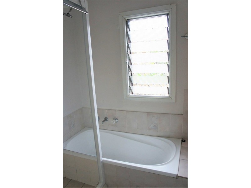 1/24 Third Avenue, Palm Beach QLD 4221