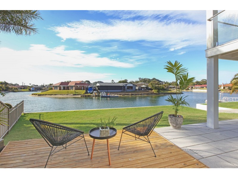 17 Sandpiper Avenue, Tweed Heads NSW 2485