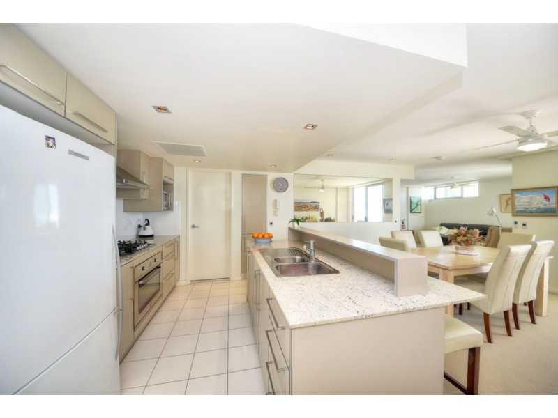 1604/10 Fifth Avenue, Palm Beach QLD 4221