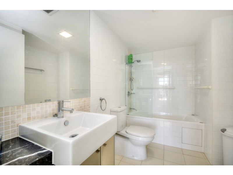 1604/10 Fifth Avenue, Palm Beach QLD 4221