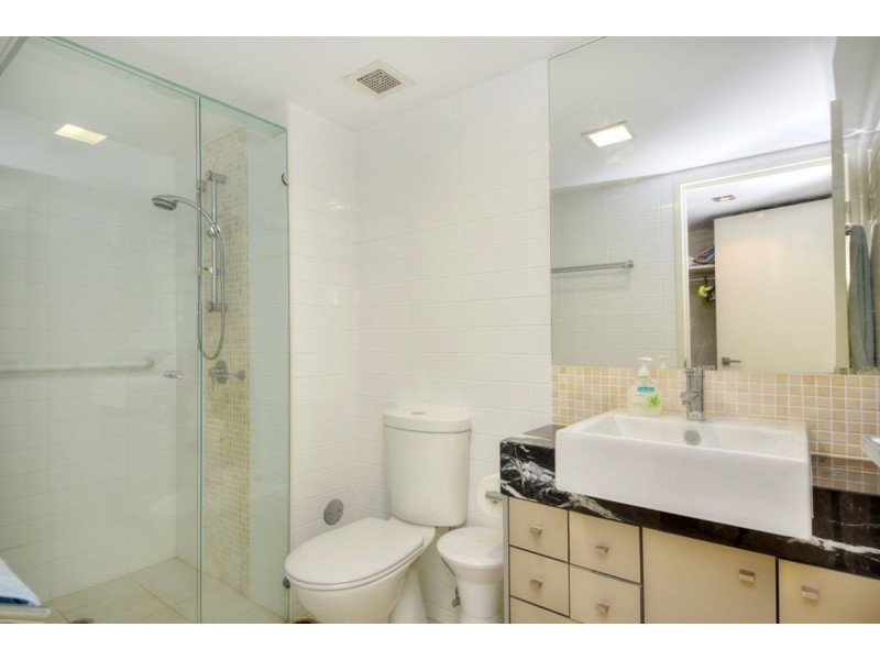 1604/10 Fifth Avenue, Palm Beach QLD 4221
