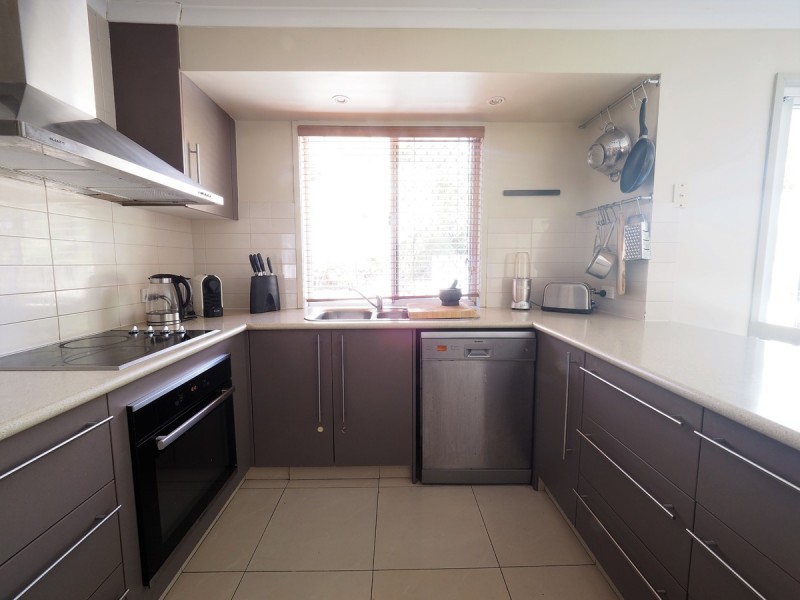 14 Mackay Place, Burleigh Waters QLD 4220