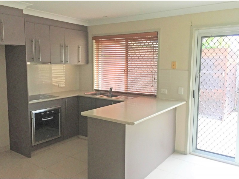 14 Mackay Place, Burleigh Waters QLD 4220