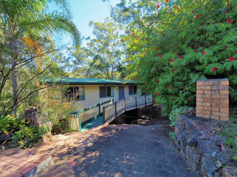 9 Aethalia Street, Currumbin Waters QLD 4223