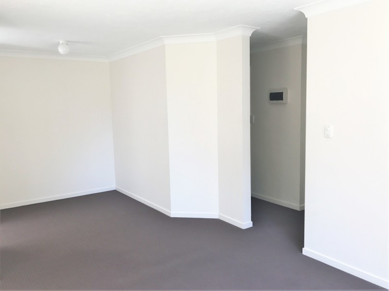 1/1 Rolan Court, Palm Beach QLD 4221