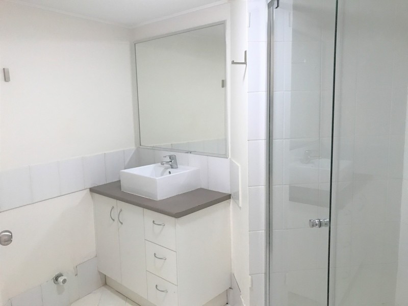 1/1 Rolan Court, Palm Beach QLD 4221