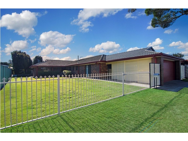9 Carolina Close, Elanora QLD 4221